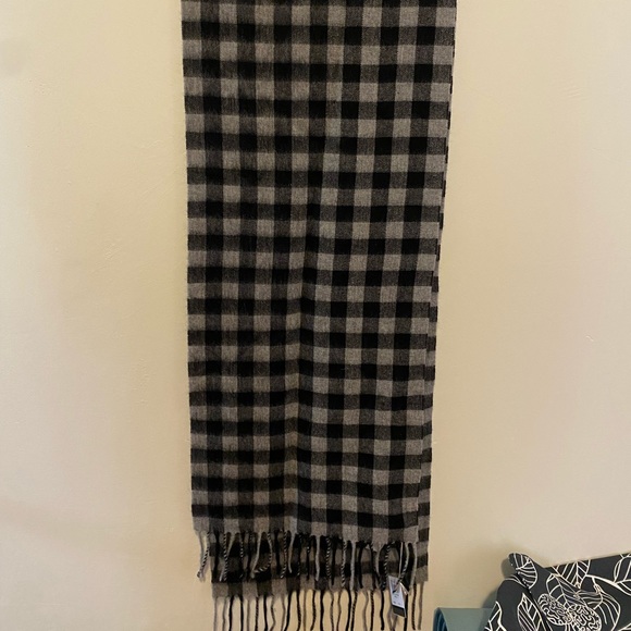 NWT Coach Scarf - Picture 1 of 2